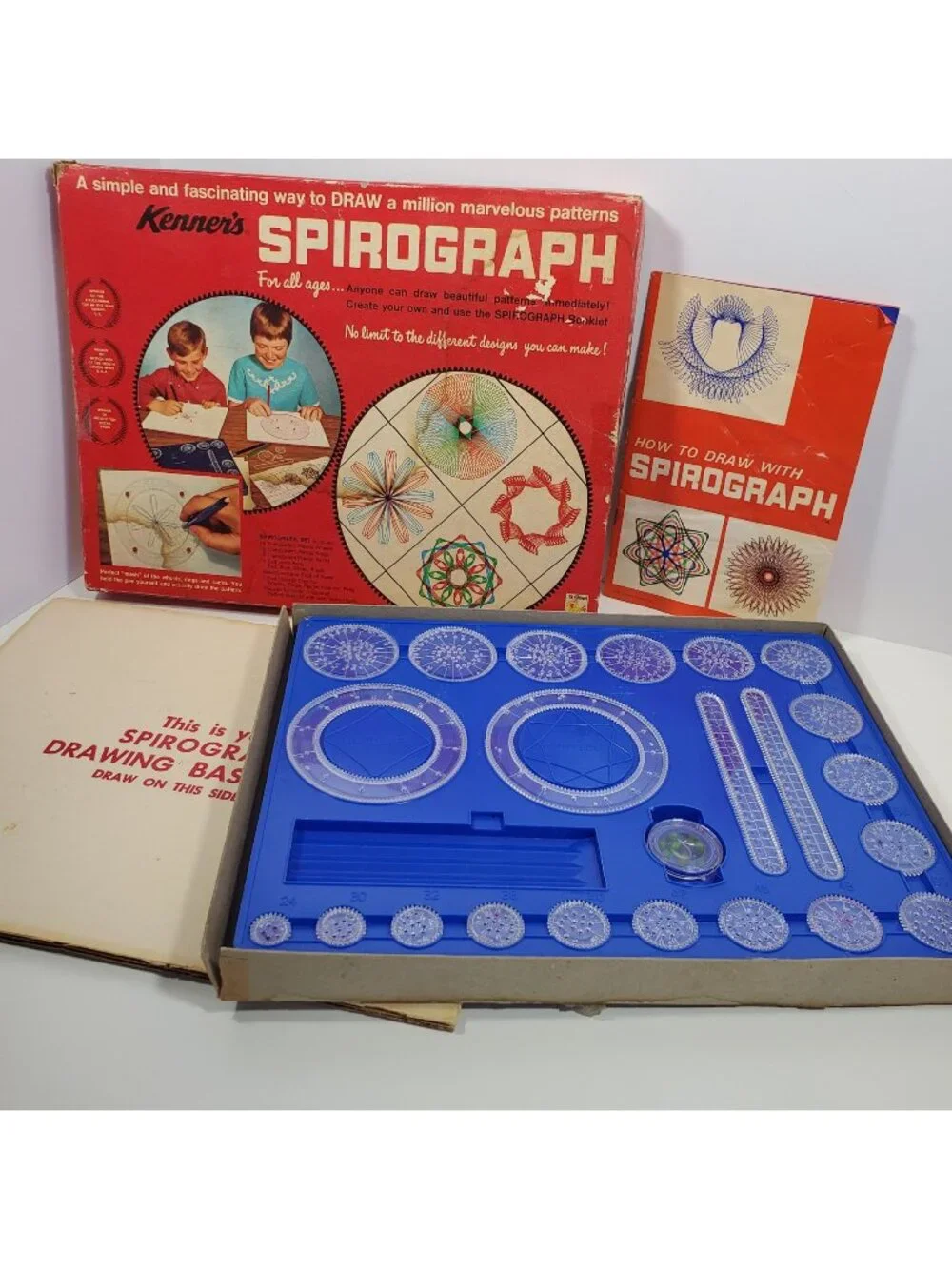 Kenner 1967 Spirograph Drawing Set Complete Minus Pens Vintage Blue Tray - Picture 1 of 12